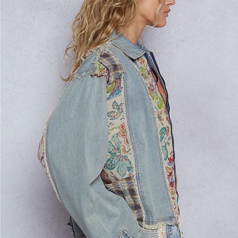 POL New Bell Sleeve Patchwork Denim Jacket Size Large - Picture 7 of 8